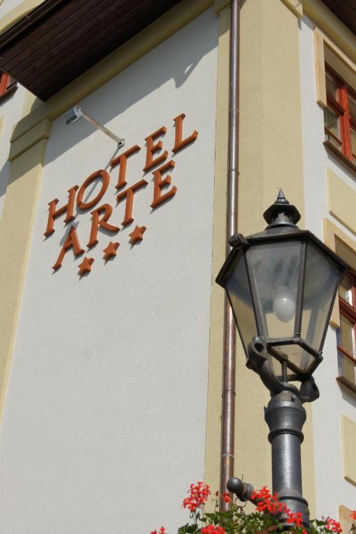 Hotel Arte Brzeg Exteriér fotografie